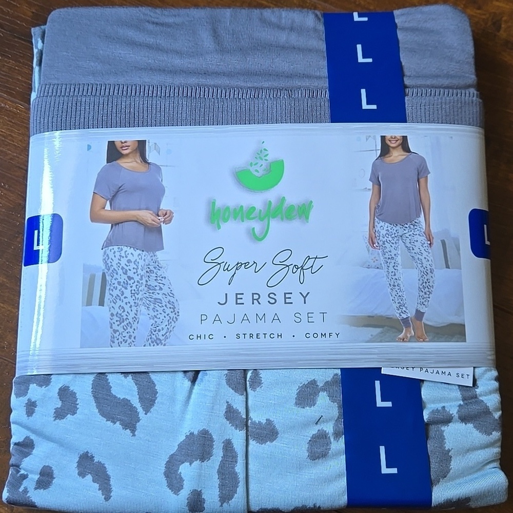 Honeydew Intimates Soft Jersey Pajama Set in Light Blue and Gray